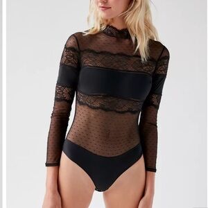 Thistle and Spire Black Lace & Mesh Long-Sleeve Bodysuit